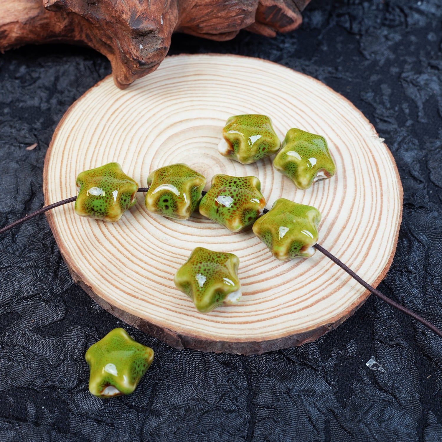 Handmade DIY Star-Shaped Flower Glaze Porcelain Beads (10 pcs) - Floral Green
