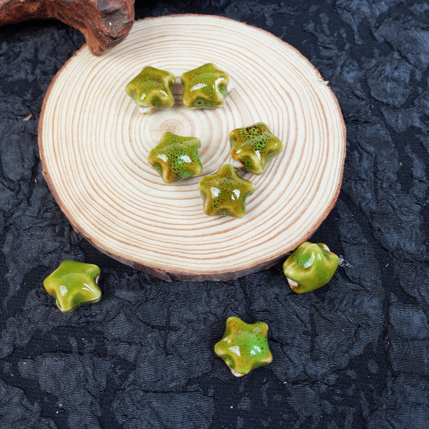 Handmade DIY Star-Shaped Flower Glaze Porcelain Beads (10 pcs) - Floral Green