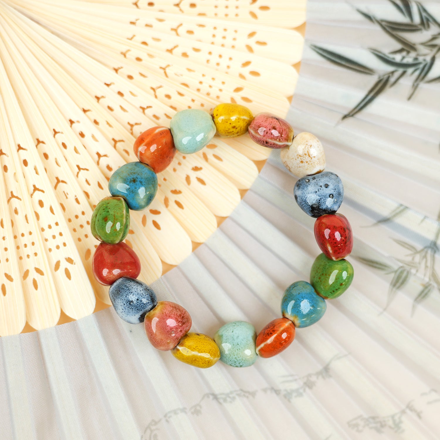 Chinese Ceramic Heart-Shaped Bead Bracelet
