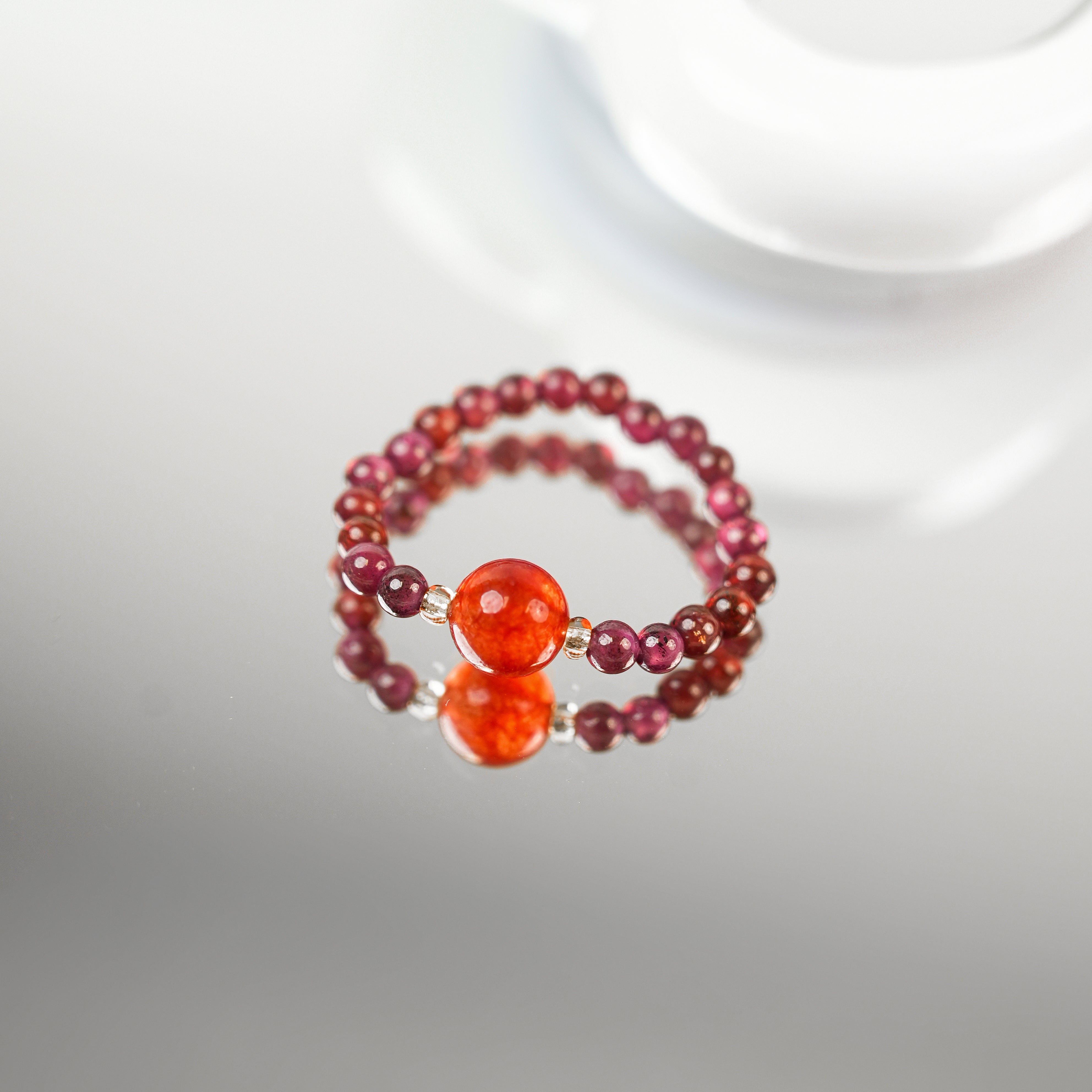 Garnet Red Agate Ring (3mm)